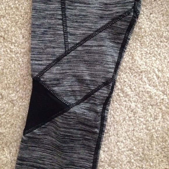 NWOT Kyodan Marled Gray Cropped Capri Legging Size XS Extra Small - Picture 2 of 3